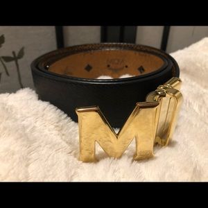 MCM Visetto/Black Reversible Belt
